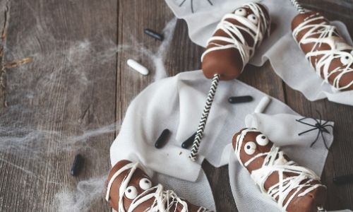 Make Your Own Mummified Bananas